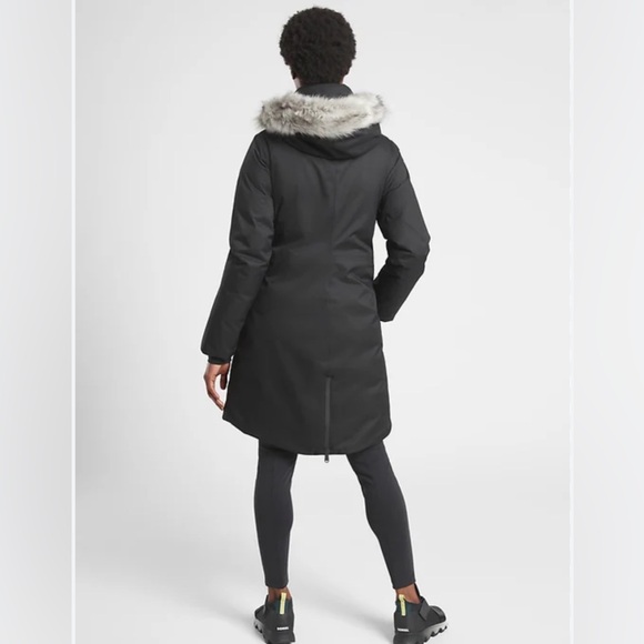 🖤 Athleta Outbound Parker Winter Coat, Women’s Medium Tall - Picture 2 of 6